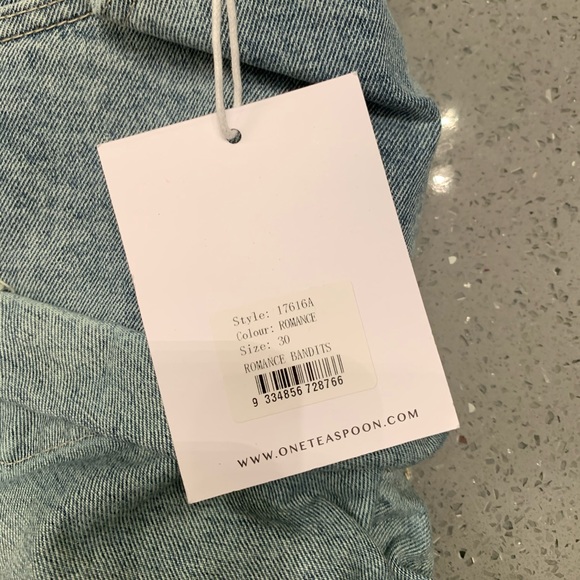 NWT ONE TEASPOON BANDIT DENIM SHORTS SIZE30 - Picture 5 of 6